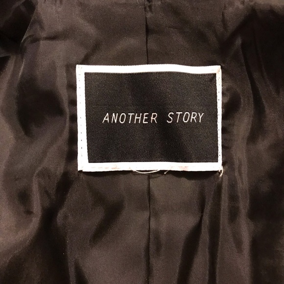 Another Story Jacket/Blazer and Melanie Lyn Sleeveless Top - Picture 4 of 12